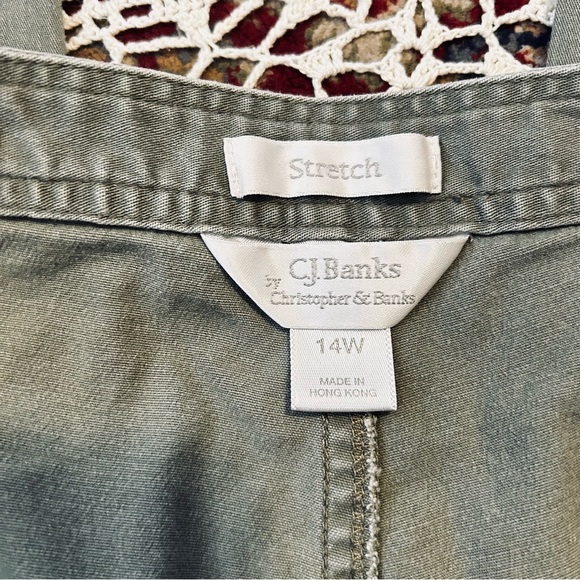 Stylish CJ Banks Green Khaki Pants - Picture 3 of 6